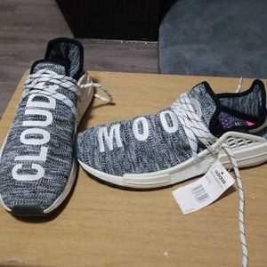 Adidas pharrell williams sneakers brand new